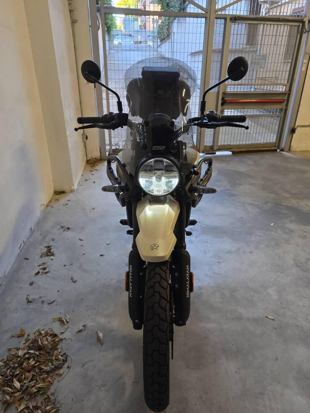 Royal Enfield Himalayan 450 (2024 - 26) (2)