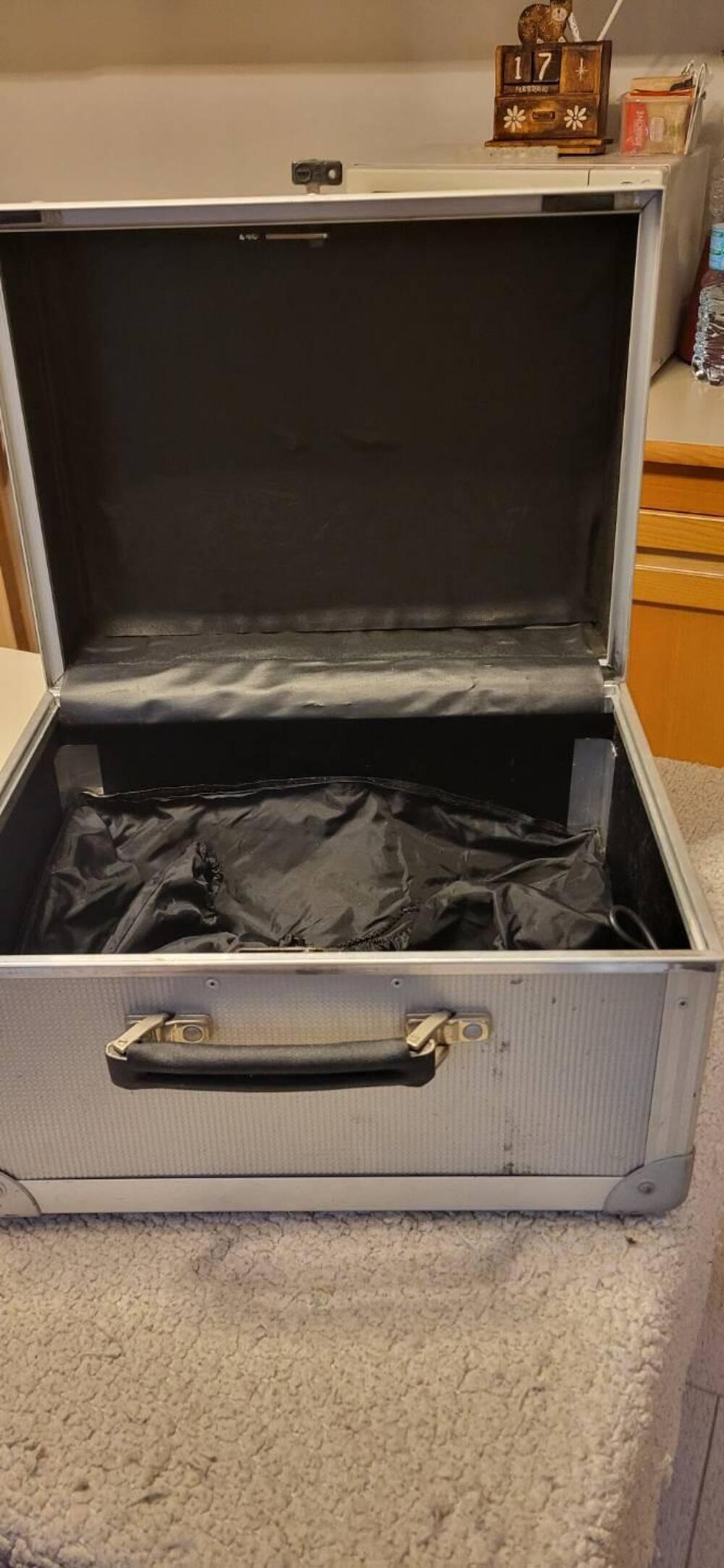 Bauletto Scarabeo Aprilia (2)