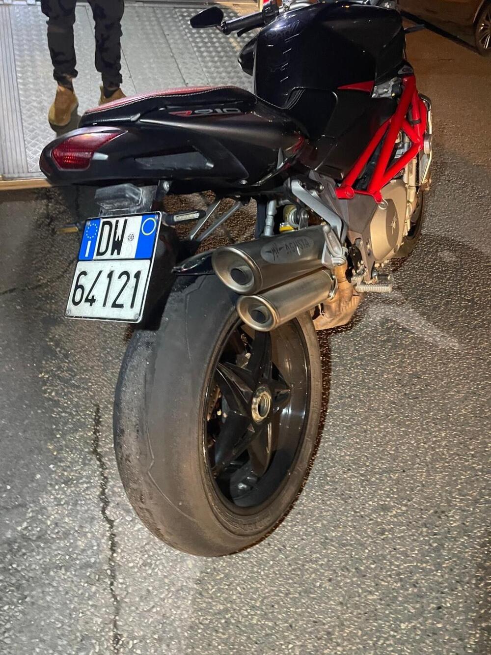 MV Agusta Brutale 910 S (2005 - 11) (3)