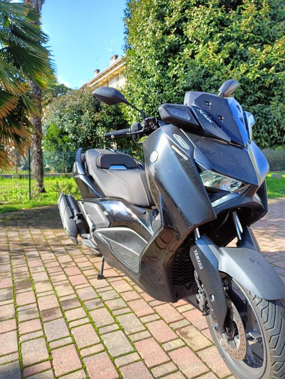 Yamaha X-Max 125 Tech Max (2021 - 24) (2)