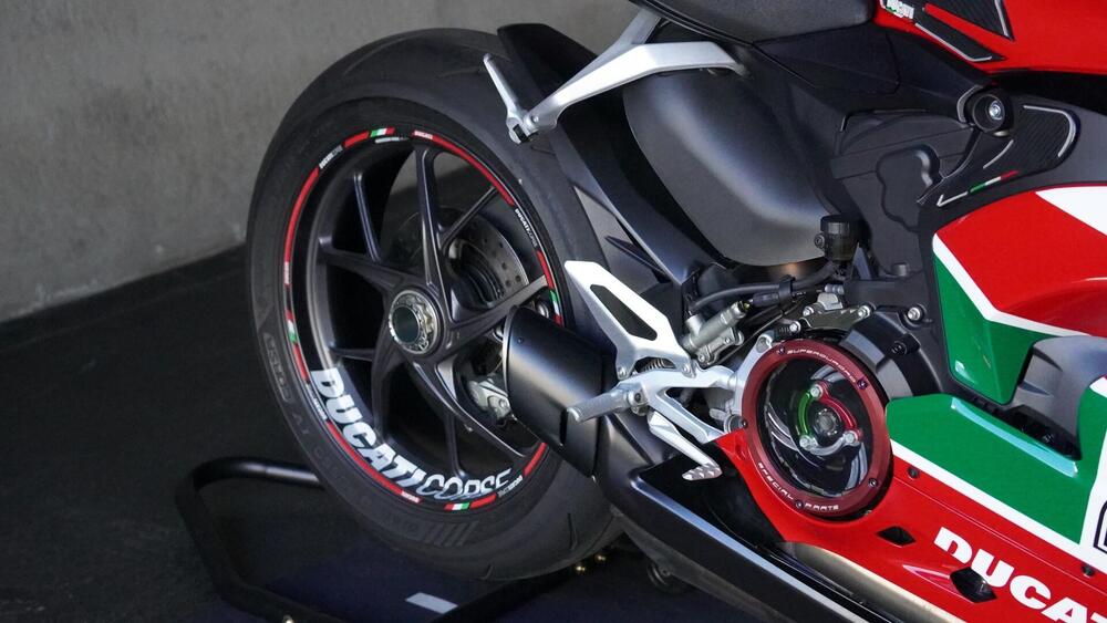 Ducati Panigale V2 Bayliss 1st Championship 20th Anniversary (2021 - 24) (5)