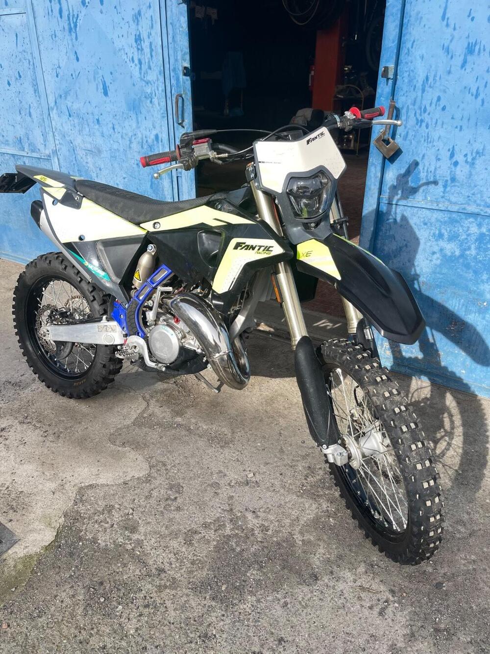 Fantic Motor XEF 125 Performance (2025 - 26) (3)