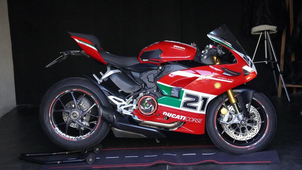 Ducati Panigale V2 Bayliss 1st Championship 20th Anniversary (2021 - 24) (20)