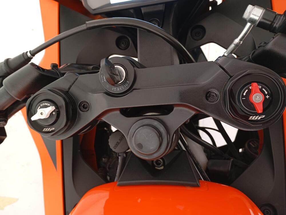 KTM RC 390 (2022 - 26) (8)