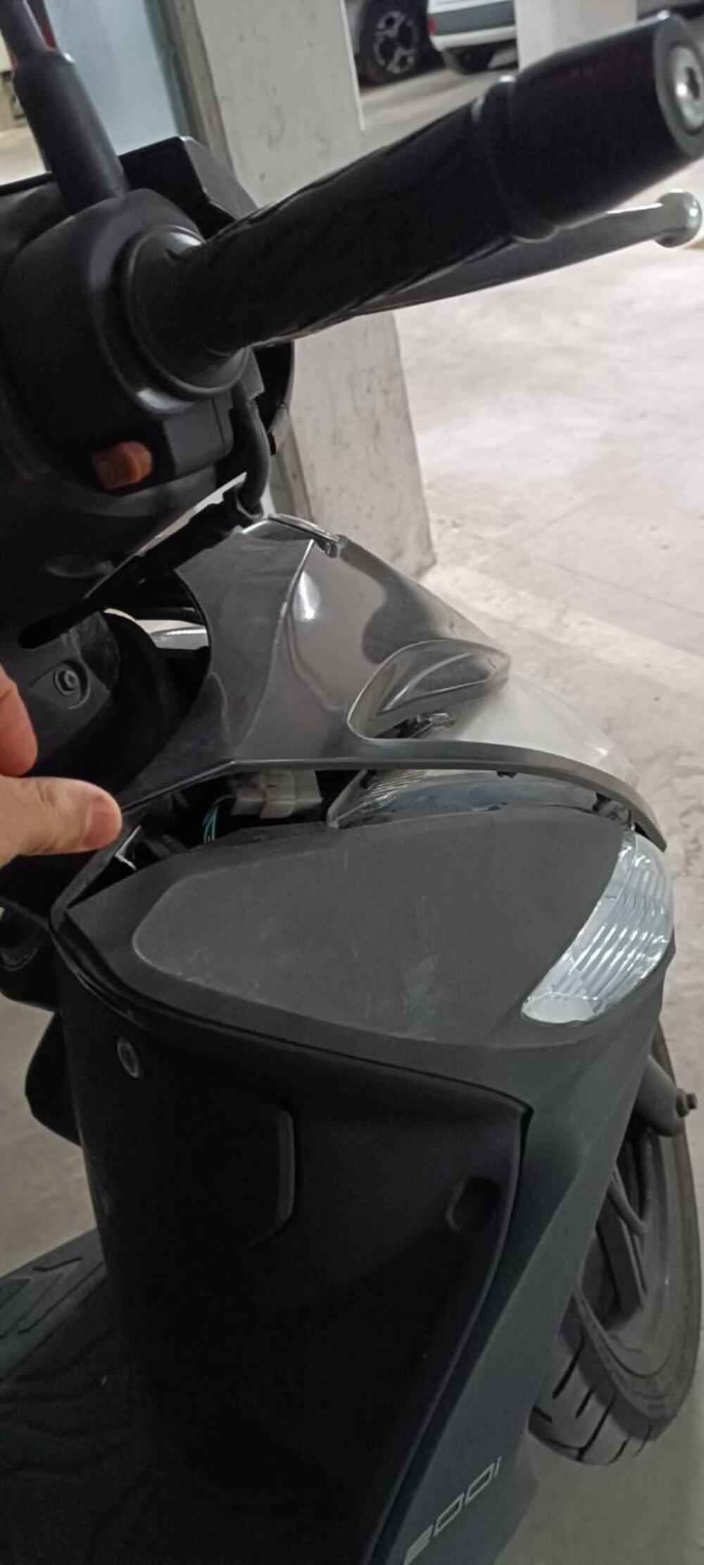 Kymco Agility 200i R16 + (2014 - 17) (6)