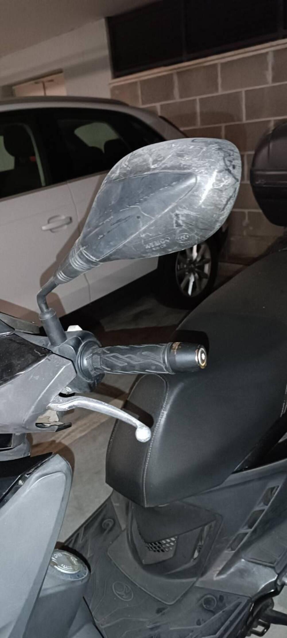 Kymco Agility 200i R16 + (2014 - 17) (8)