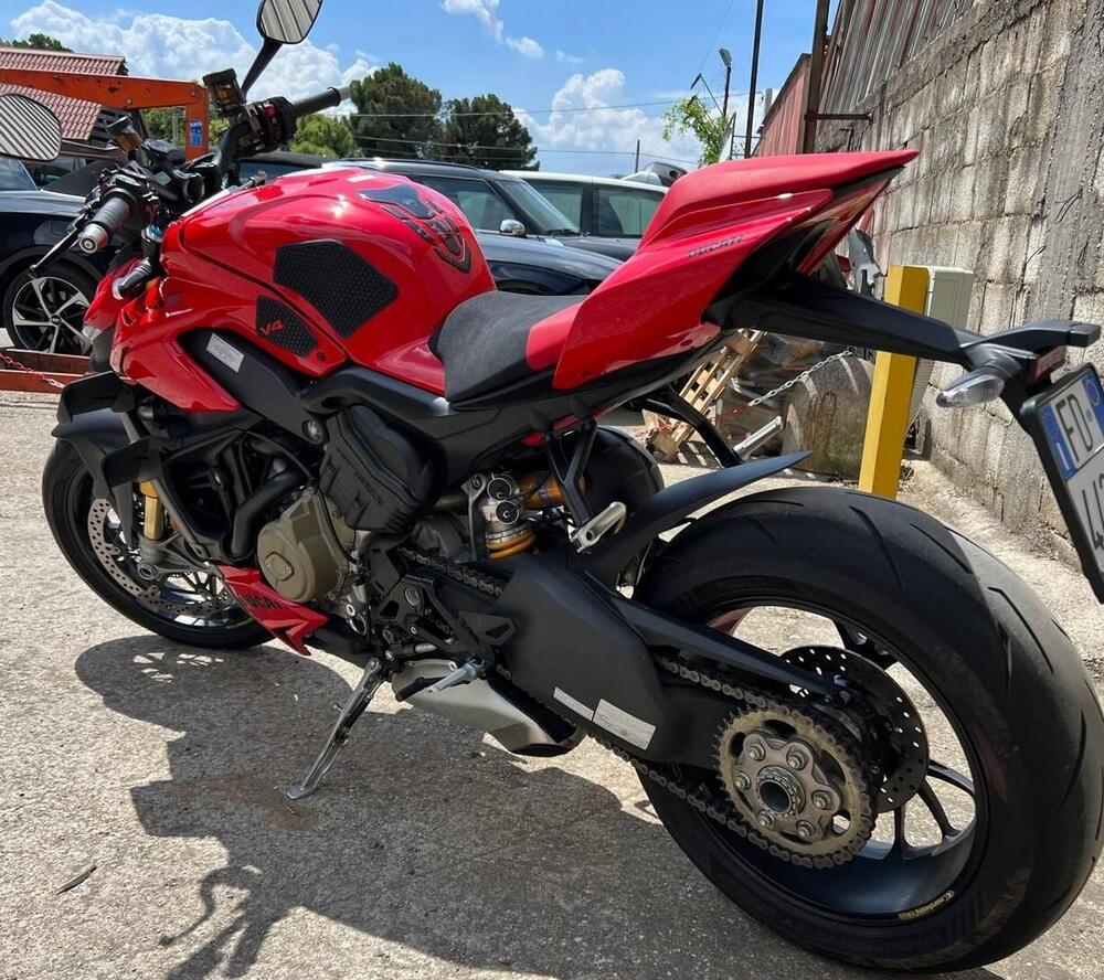 Ducati Streetfighter V4 S (2023 - 24) (4)
