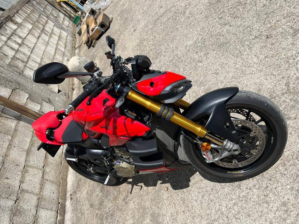 Ducati Streetfighter V4 S (2023 - 24) (2)