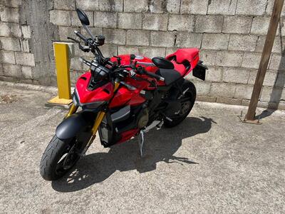 Ducati Streetfighter V4 S (2023 - 24) usata