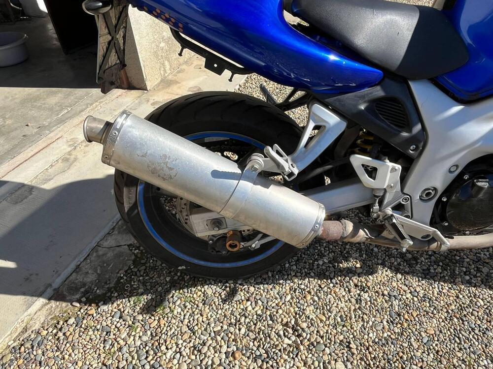 Suzuki SV 650 S (1999 - 02) (9)