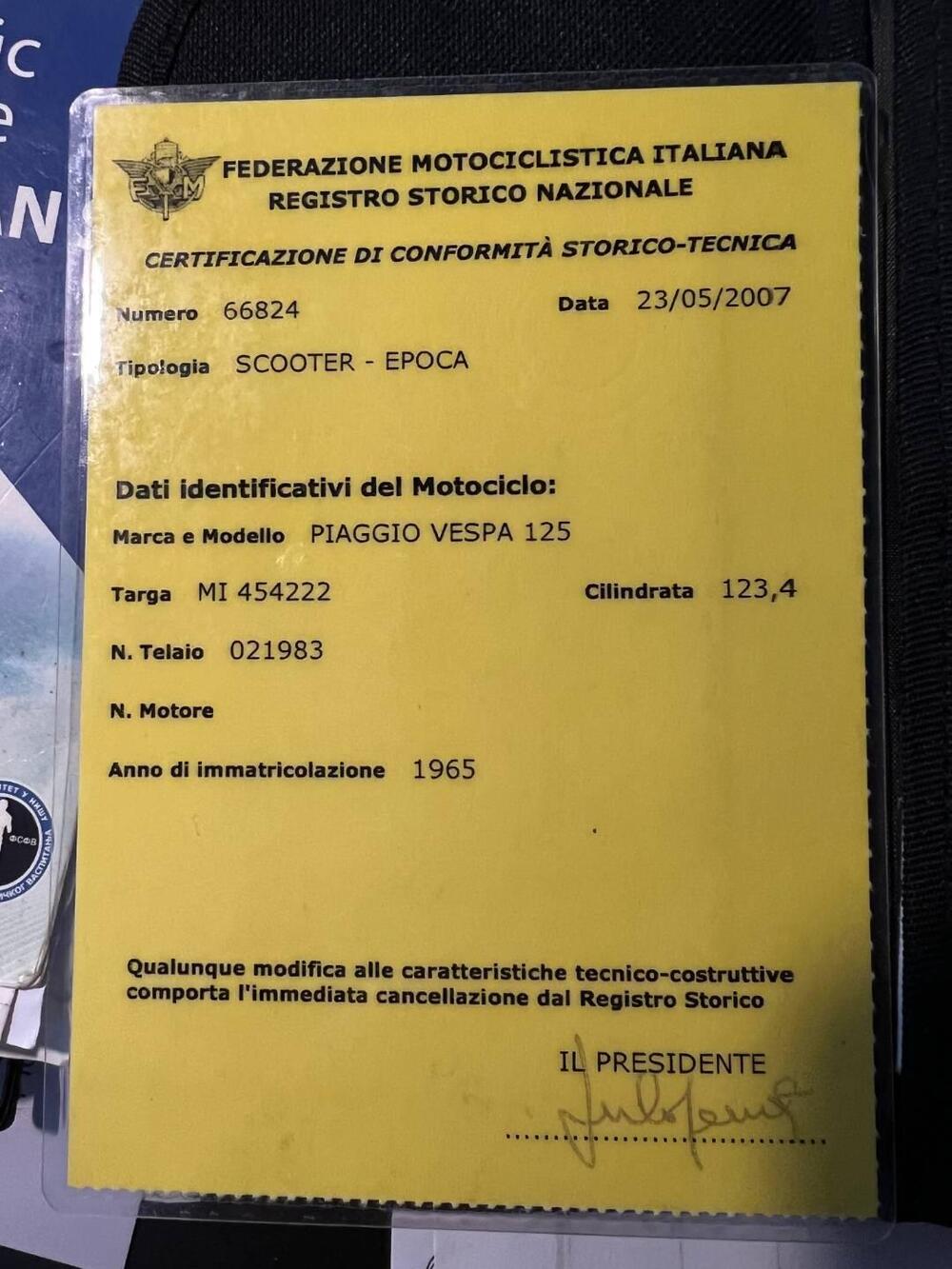 Piaggio Vespa 125 VNB6T (5)