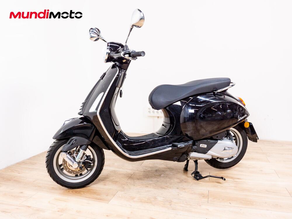 Vespa Primavera 125 Batik (2024 - 26) (8)
