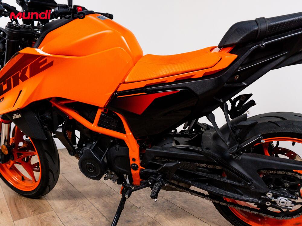 KTM 390 Duke (2021 - 23) (8)