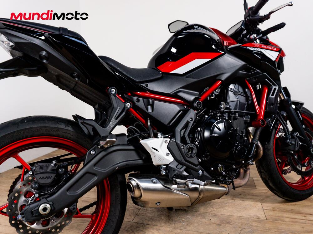 Kawasaki Z 650 (2025 - 26) (4)