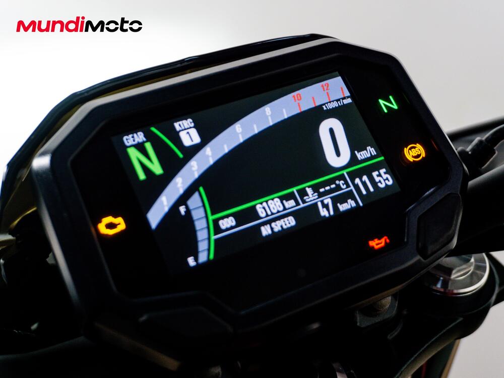 Kawasaki Z 650 (2025 - 26) (12)