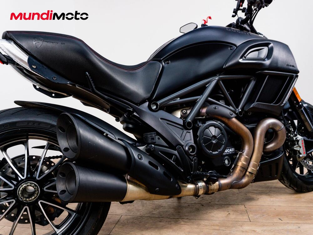 Ducati 1198 (2009 - 12) (4)