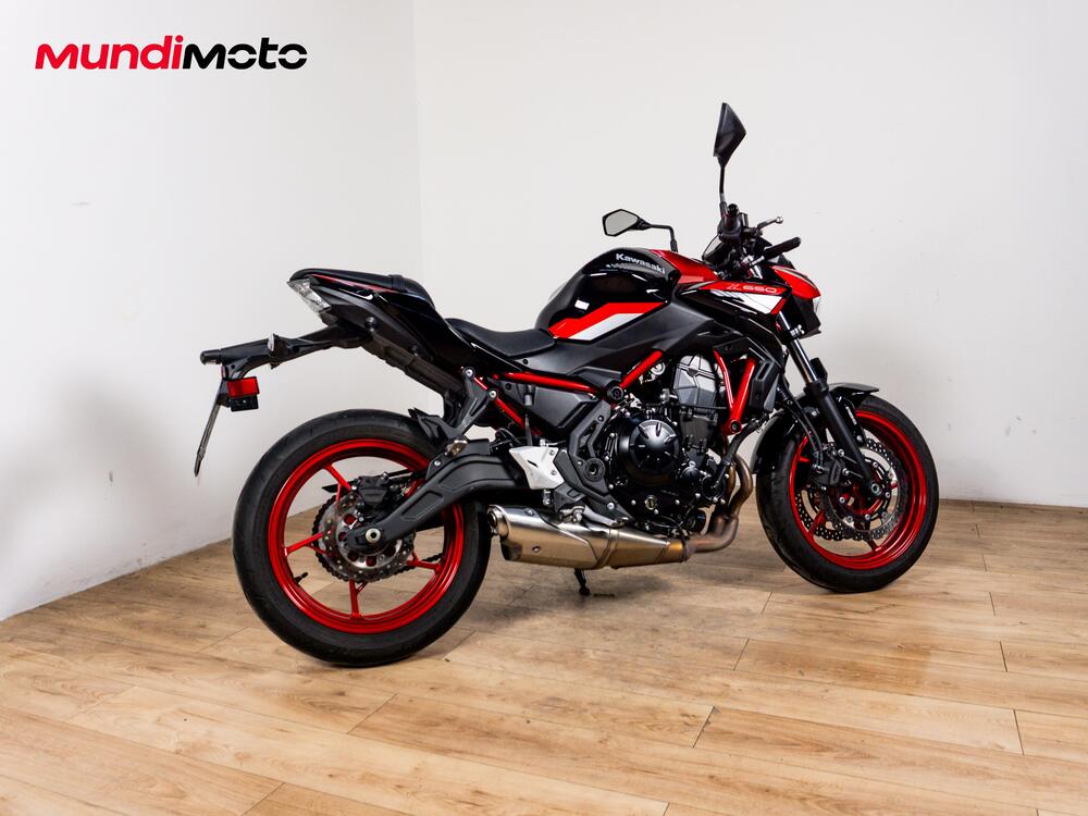 Kawasaki Z 650 (2025 - 26) (3)