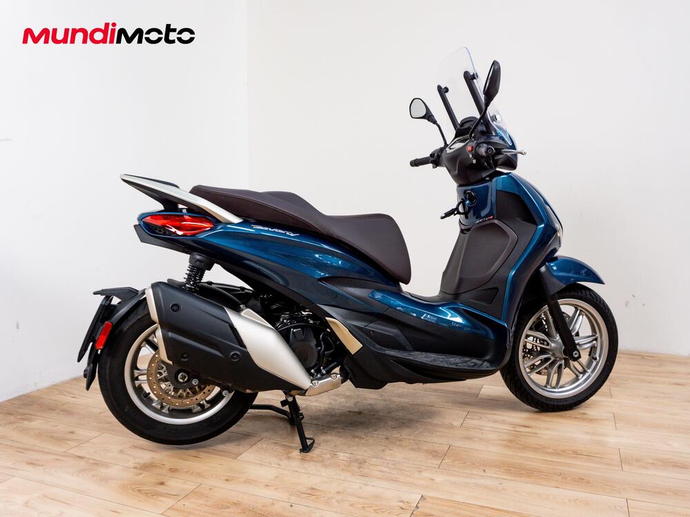 Piaggio Beverly 400 (2025 - 26) (3)