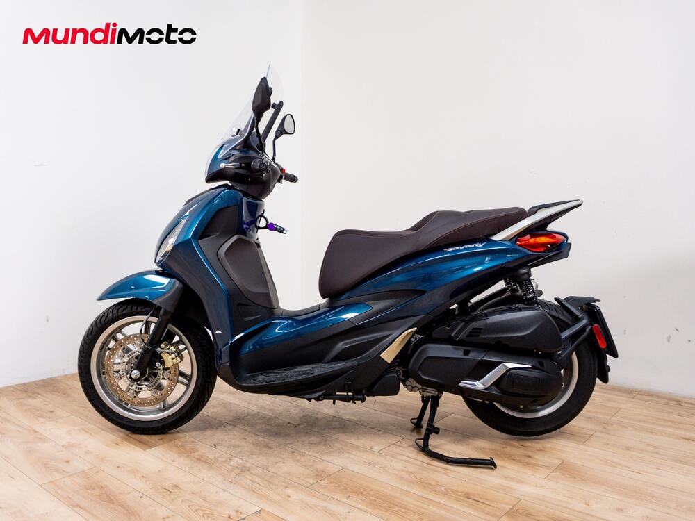 Piaggio Beverly 400 (2025 - 26) (6)