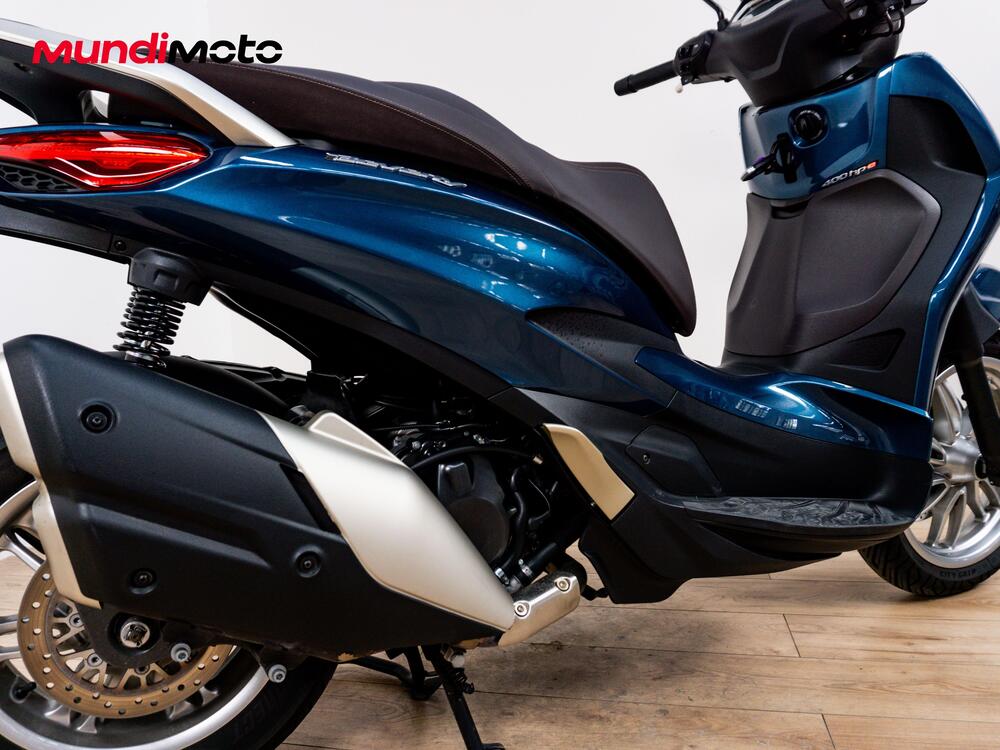 Piaggio Beverly 400 (2025 - 26) (4)