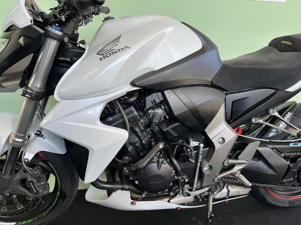 Honda CB 1000 R (2008 - 10) (16)