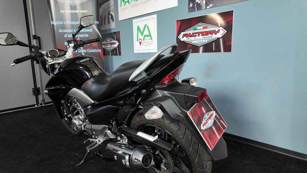 Suzuki Inazuma 250 (2012 - 17) (8)