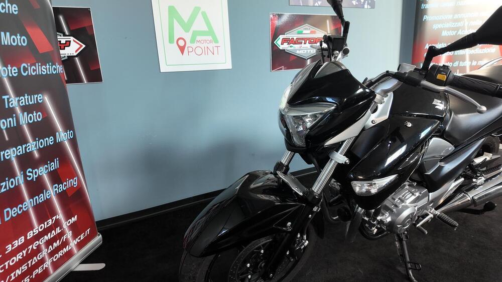 Suzuki Inazuma 250 (2012 - 17) (12)