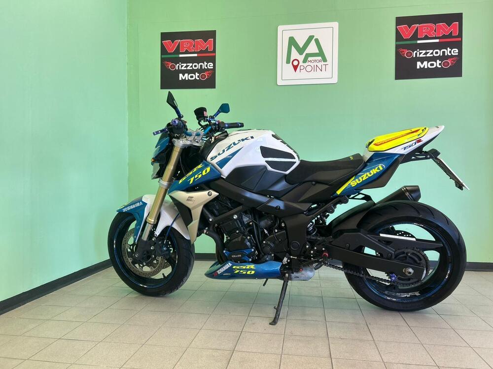 Suzuki GSR 750 ABS (2010 - 17) (2)