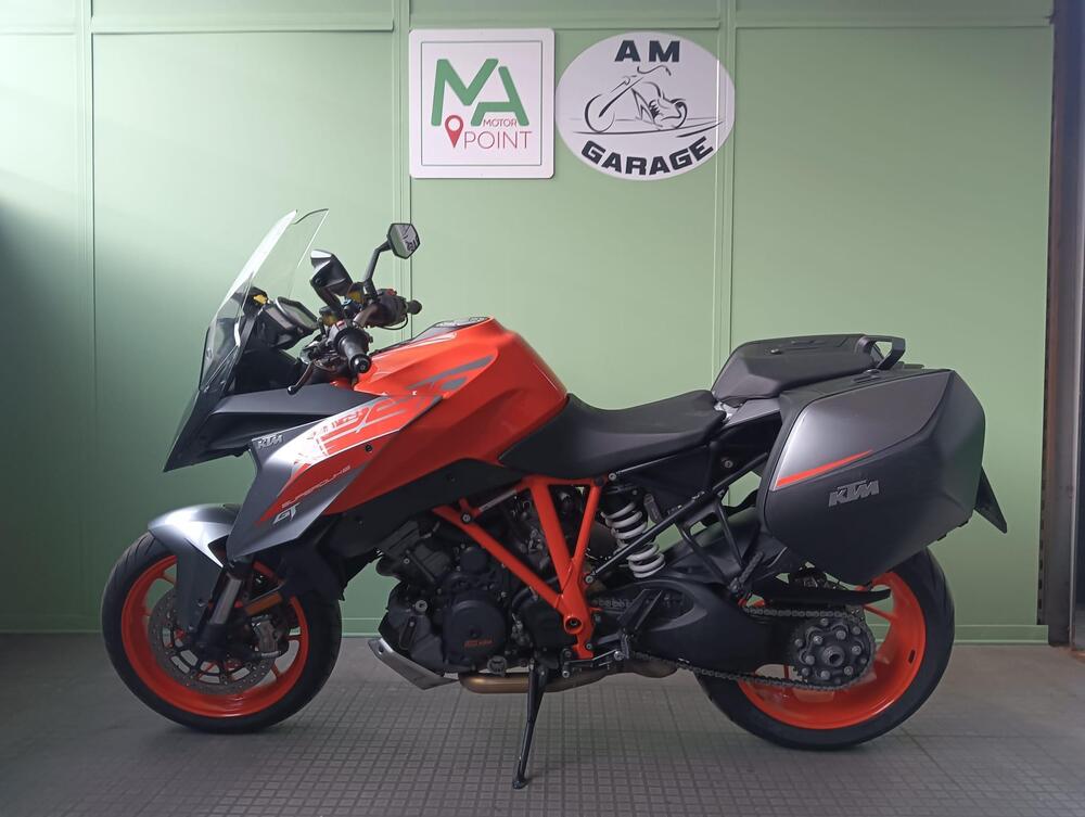 KTM 1290 Super Duke GT (2019 - 20) (2)