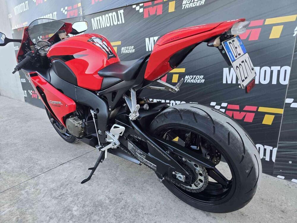 Honda CBR 1000 RR Fireblade (2008 - 11) (6)