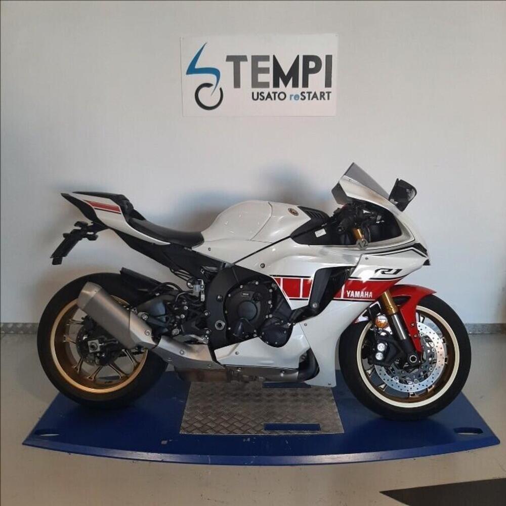 Yamaha YZF R1 World GP 60th Anniversary (2022 - 23)