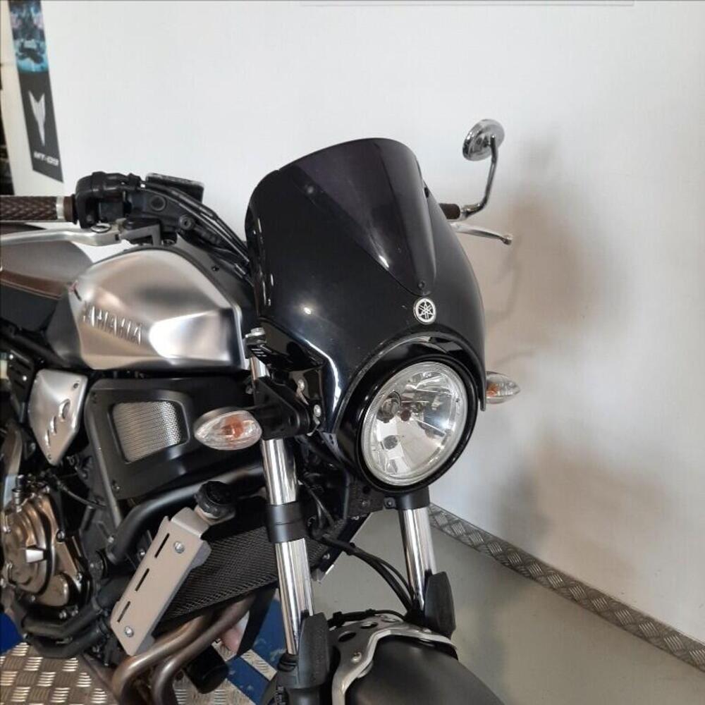 Yamaha XSR 700 ABS (2016 - 20) (4)