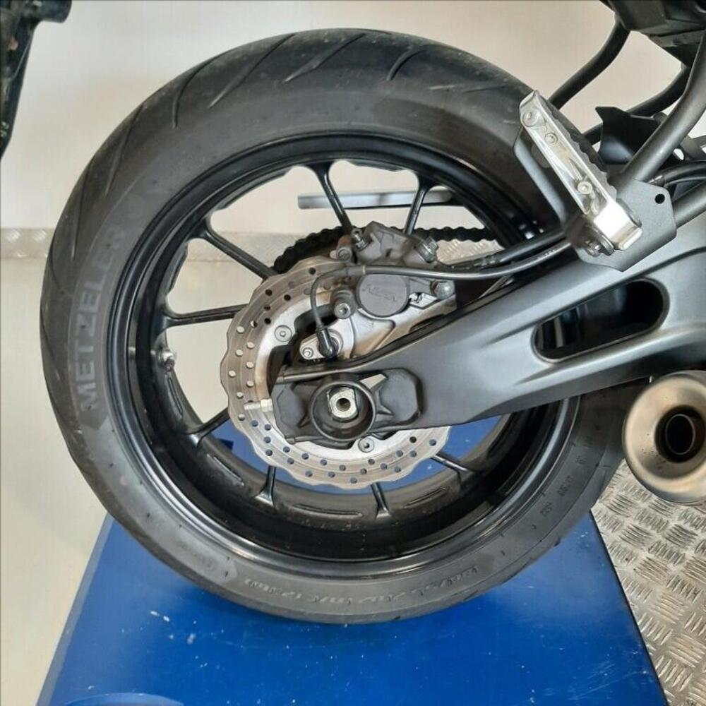 Yamaha XSR 700 ABS (2016 - 20) (8)