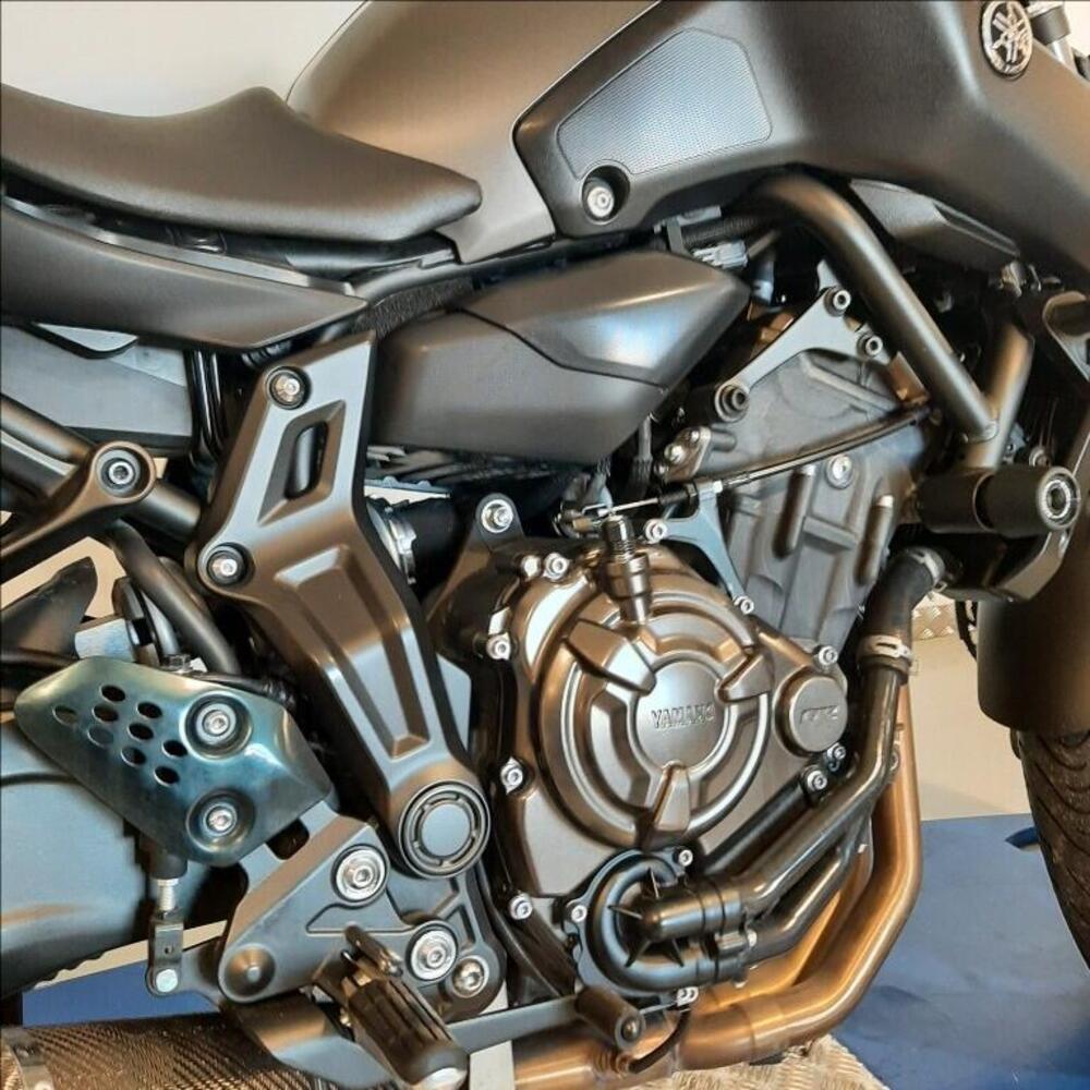 Yamaha MT-07 (2018 - 20) (10)