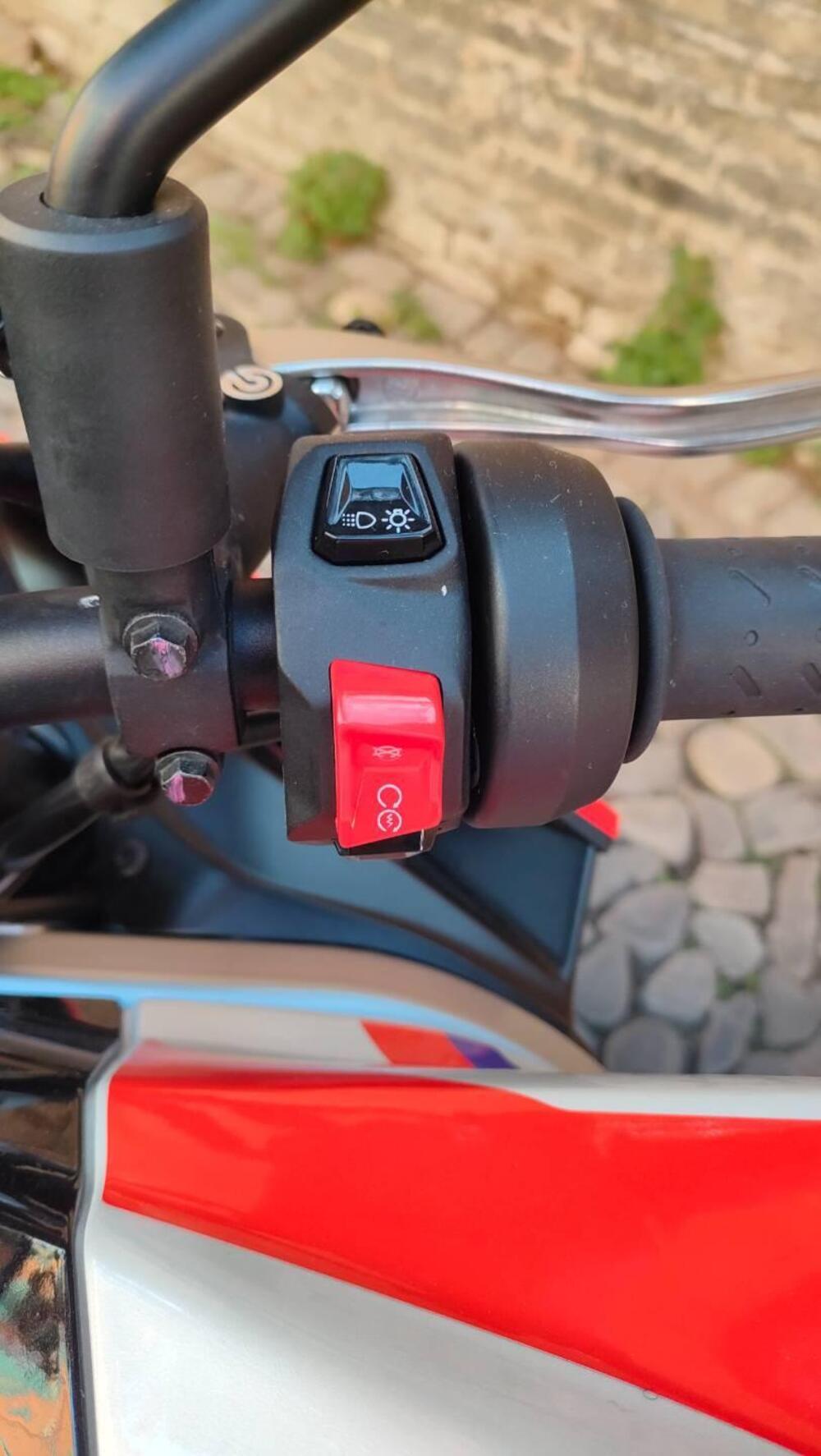 Aprilia Tuono 660 Factory (2022 - 24) (7)