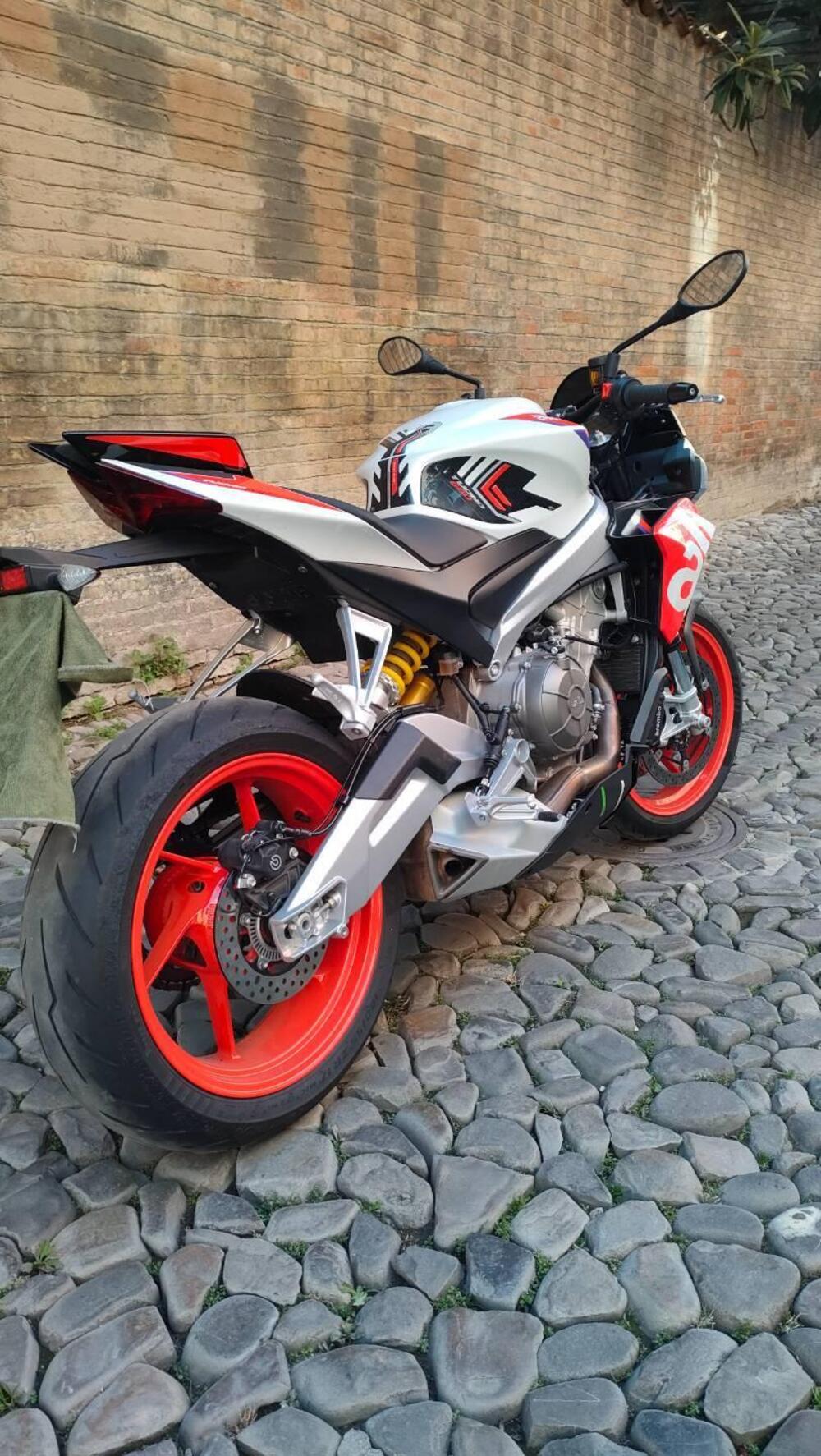 Aprilia Tuono 660 Factory (2022 - 24) (9)