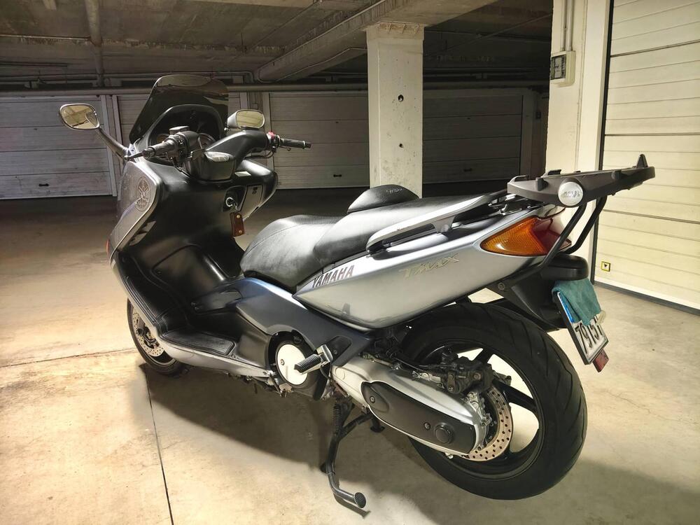 Yamaha T-Max 500 (2004 - 07) (3)