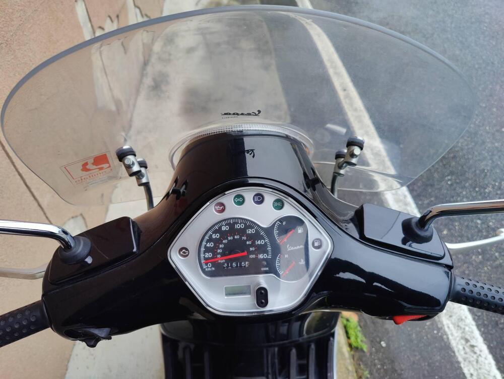 Vespa GTS 300 Super (2008 - 16) (5)