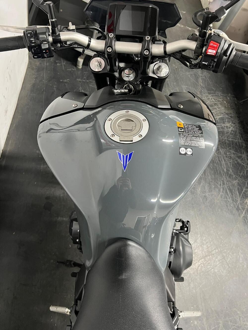 Yamaha MT-09 (2021 - 23) (9)