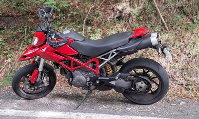 Ducati Hypermotard 796 (2012) usata