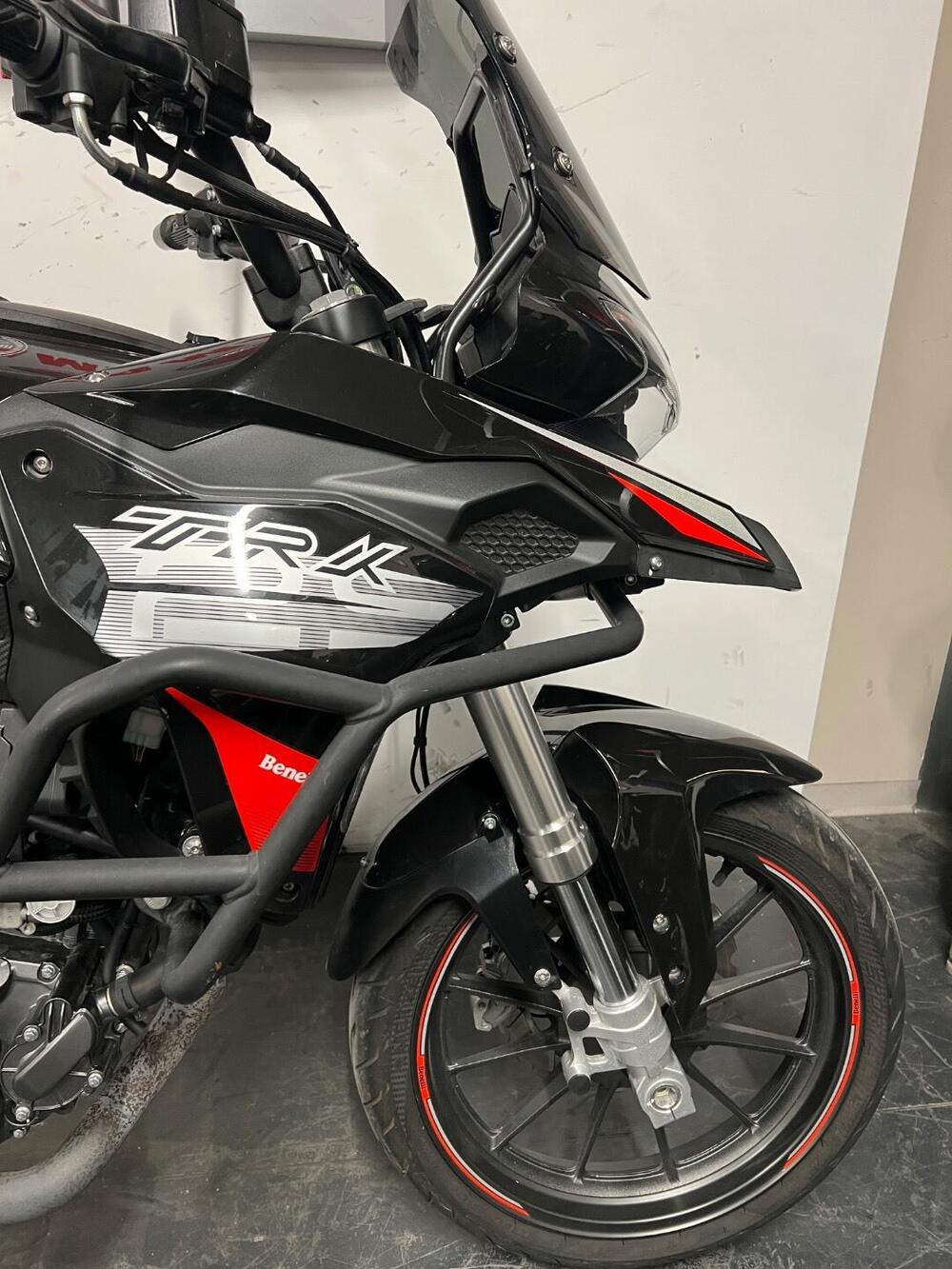 Benelli TRK 251 (2022 - 25) (7)