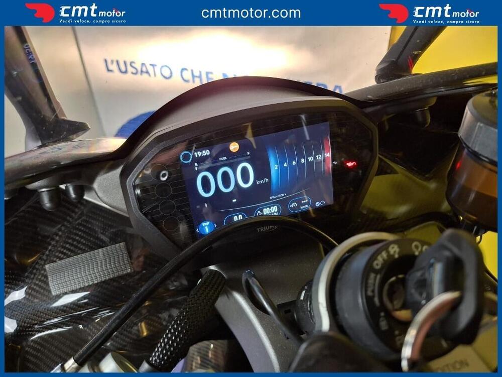 Triumph Daytona 765 Moto2 (2019 - 20) (5)