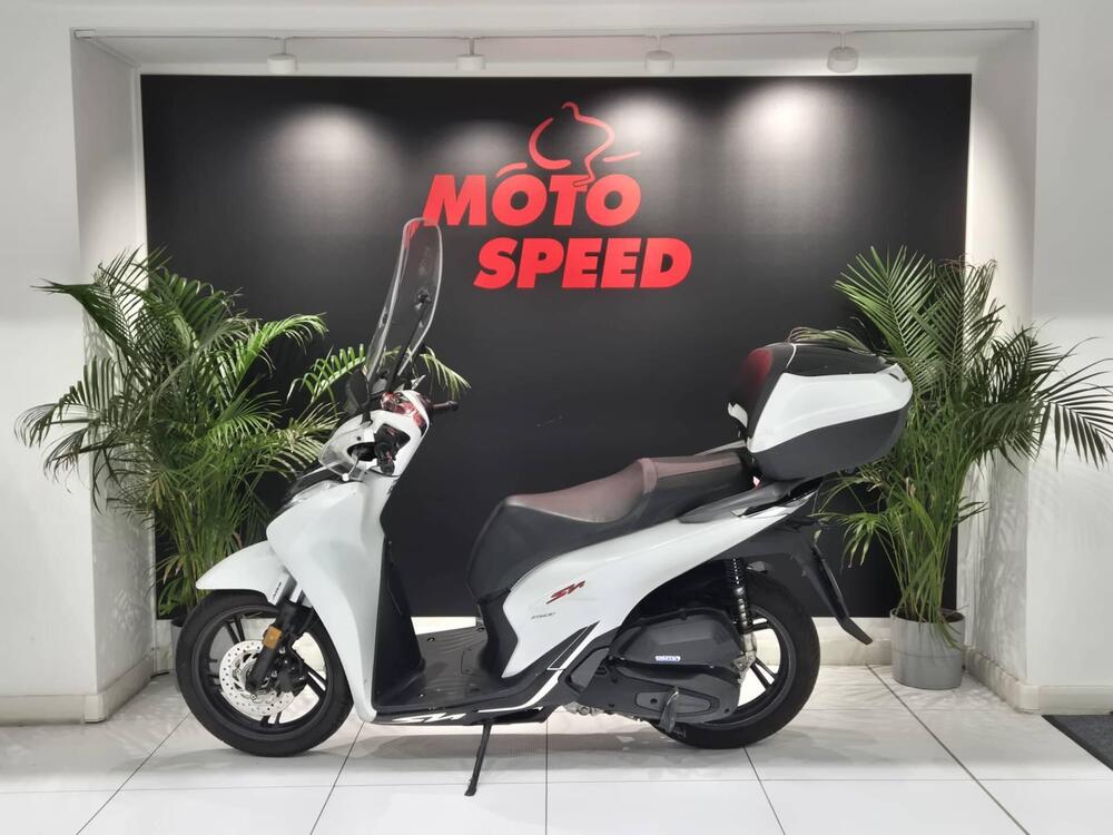 Honda SH 150i Sport (2022 - 23) (4)