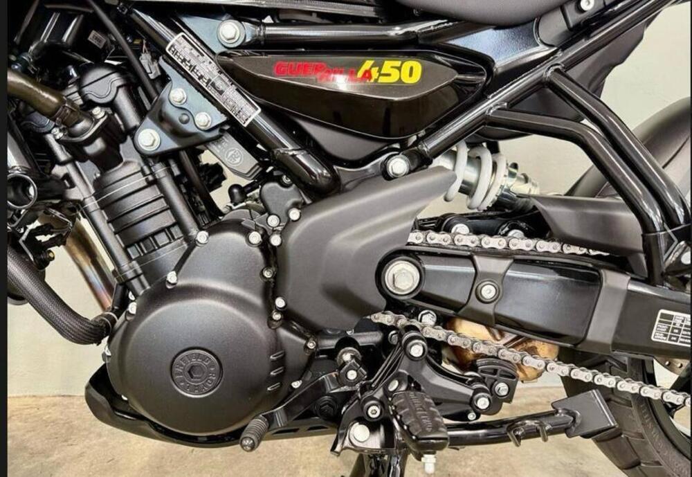 Royal Enfield Guerrilla 450 (2024 - 26) (2)