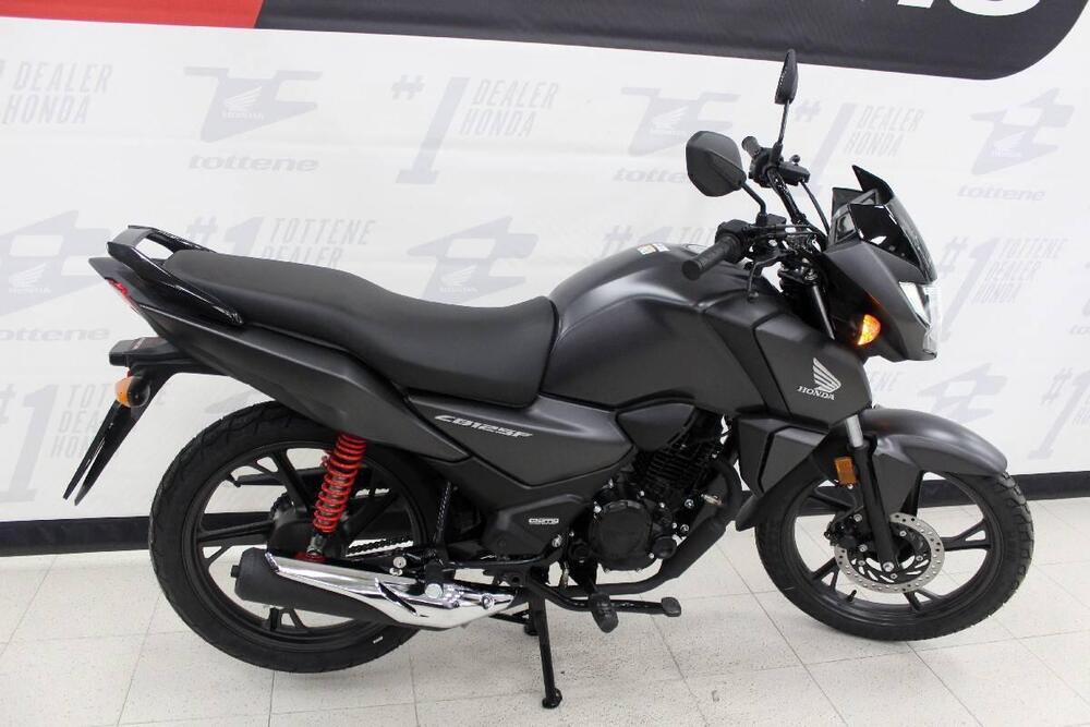 Honda CB 125 F (2026) (2)