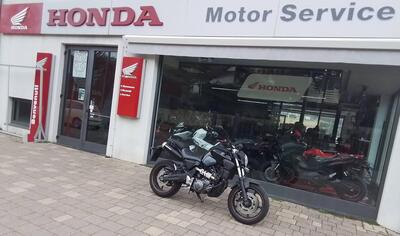 Yamaha MT-03 (2006 - 14) usata