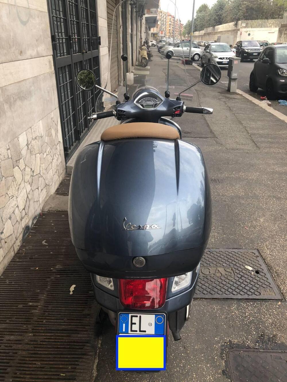 Vespa GTS 300 (2017 - 18) (4)