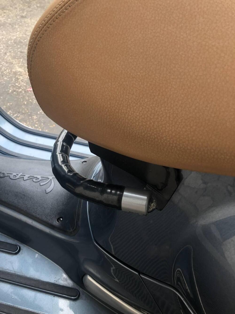 Vespa GTS 300 (2017 - 18) (6)