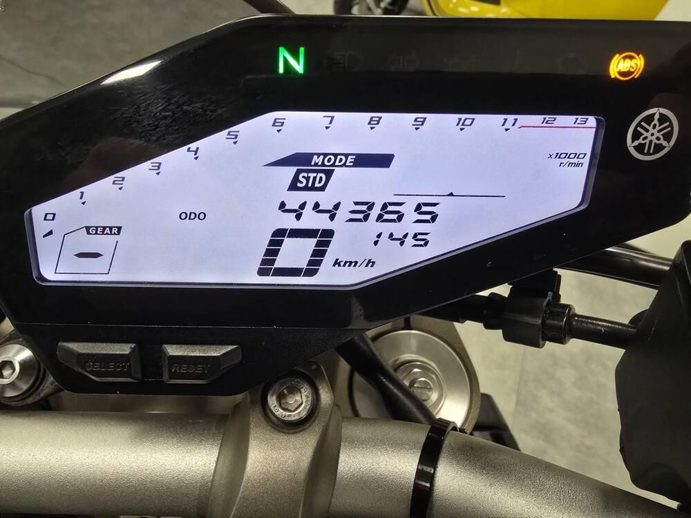 Yamaha MT-09 ABS (2013 - 15) (5)