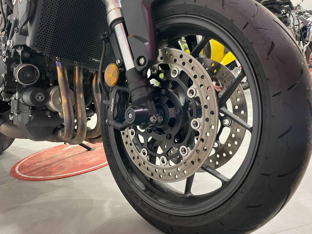 Honda CB 1000 Hornet (2025 - 26) (9)